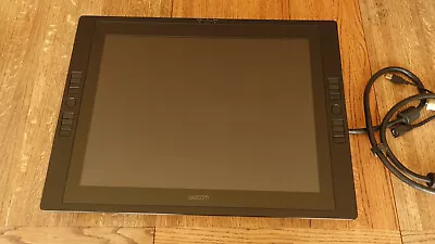 Wacom DTZ-2100 Cintiq 21UX Touchscreen LCD Graphics Display Monitor • $99