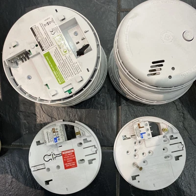 £150 • Buy Aico Mains 240V Smoke Fire Alarm And Base Model Ei146RC 2029-2032 Joblots X9