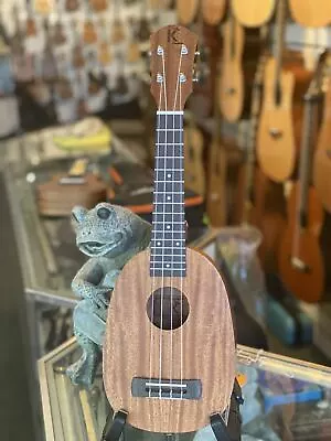 Kamehameha Ukulele SP-10 Pineapple Soprano Mahogany • $89