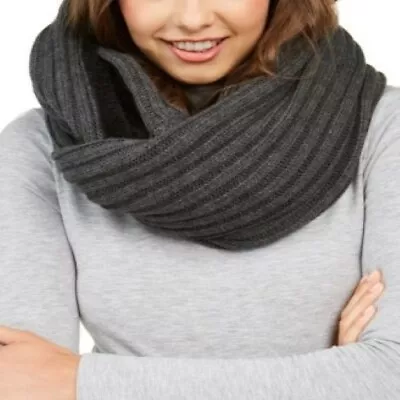 DKNY Womens Fleece-Lined Knit Infinity Scarf Gray Faux Fur One Size MSRP $58 • $10.40