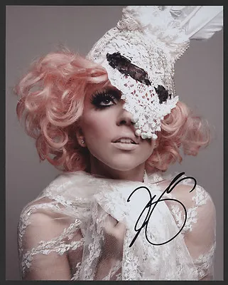 LADY GAGA Autographed Photograph - Pop Musician / Singer / Vocalist - Preprint • £5.50