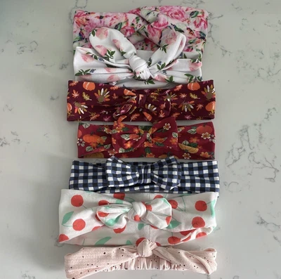 $0.99 • Buy 7 Baby/toddler Hair Bows/headwraps