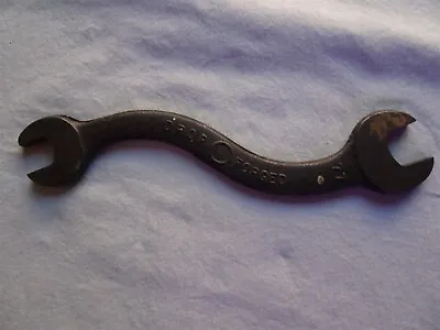 Vintage Drop Forged Curved  S  Shaped Double Open Ended Wrench 77 • $4.95