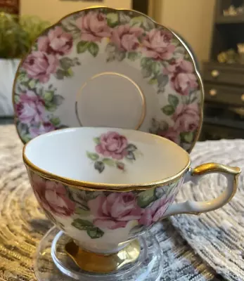 Vintage Tea Cup And Saucer Unbranded • $24