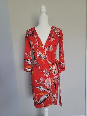 $65 • Buy Diane Von Furstenberg Wrap 100 % Silk Dress Red Floral Size 2