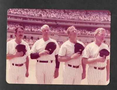 Super Mantle Dimaggio Martin & Ford Old Timers Game 3 X 5 Color Photo Vhtf • $9.99