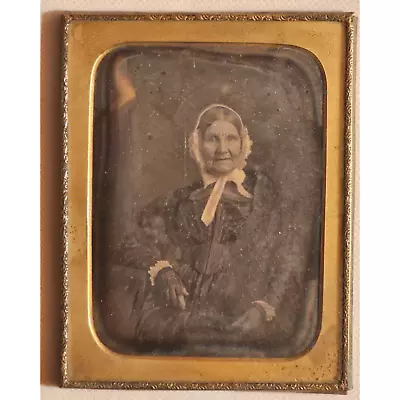 Very Nice 1/4th Plate Daguerreotype Of An Elderly Woman • $59.95