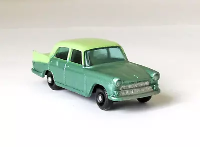 Lesney Matchbox #29 Austin A55 Cambridge Regular Wheels NEAR MINT 1961 • $19.50