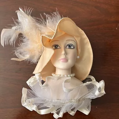 Vintage Rosenthal Netter Lady Head Feathered Hat Pearls Figure • $5