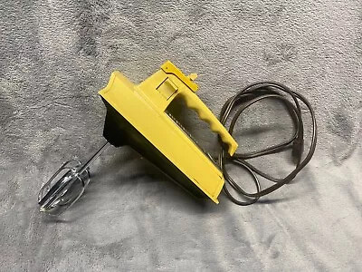 Vintage Sunbeam Mixmaster Harvest Gold Hand Mixer 5 Speed Burst Of Power  Tested • $15.20