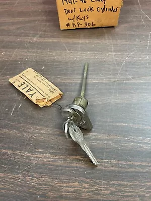 1941-46 Chevy All  Except Trucks  Door Lock Cylinder With Keys  Nos Yale 424 • $49.99