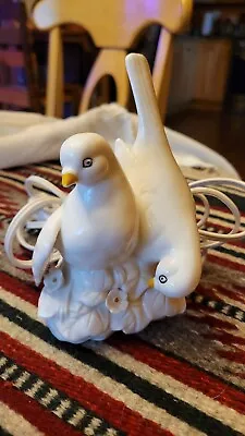 Vtg I.W. Rice Import Japan BIRDS Doves Figurine Night Light Table Lamp Ceramic • $23.99