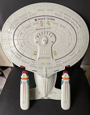 £24.99 • Buy Star Trek Playmates USS Enterprise D *WORKING & RARE*