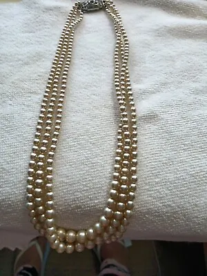 VINTAGE Trible  Strand Cream Simulated Pearl Necklace Rhinestone Clasp • £8.50