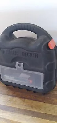 Black & Decker Mouse Sander Polisher Kit MS500 W/ CASE & Pads!  • $25