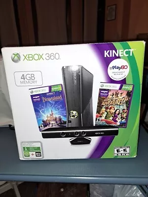 XBOX 360 CONSOLE With GAME BUNDLE • $200