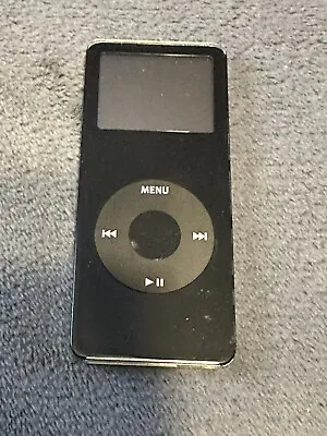 BLACK  Apple IPod Nano A1137   2GB PARTS OR REPAIR!!!!!!! • $25