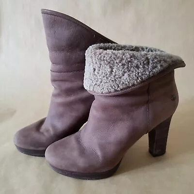 UGG High Heel Platform Ankle Booties Size 9 Brown  • $11