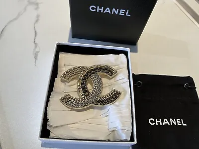 CHANEL BROOCH Interlocking Double C’s.  BRAND NEW! LAST OFFER $$$ • $1950