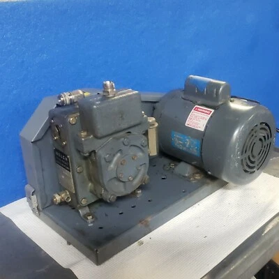 $578 • Buy Welch Vacuum 1400 Duo Seal Belt Drive Vaccum Pump 115v 1/2HP  ~ Tested 8 MTORR