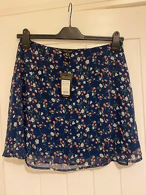 £9 • Buy New Look Floral Chiffon Skirt - Size 14