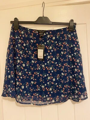 £9 • Buy New Look Floral Chiffon Skirt - Size 14