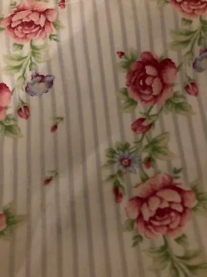 V&A Double Duvet Cover Set Blue & Pink Floral  2 Oxford Pillowcases • £35