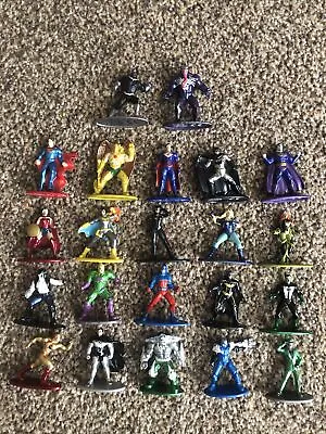 Jada Die Cast Figures Bundle 20 DC & 2 Marvel 1.75” Tall Collectible Preowned • £14.99