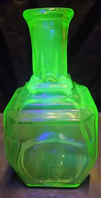 Vintage Anchor Hocking Green Depression Uranium Vaseline Glass Decanter Bottle • $118