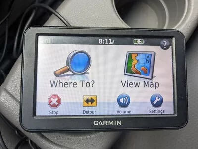 Garmin Gps Navigator Nuvi 50lm M/ni 5  Lcd Screen And Car Charger Bundle • $15