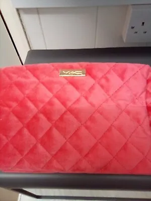 Mac Ladies Velvet Pink Make Up Bag New Zip Up • £17