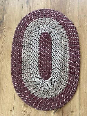 Vtg Maroon Tan Beige Country Farmhouse Oval Braided Rug 31 X 21 Reversible • $19.99