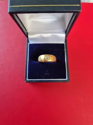 Vintage 22ct Yellow Gold Hallmarked Gypsy Set BLUE Diamond 3 Stone Ring • £430