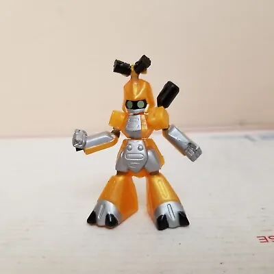 Medabots Metabee Figure 2.5  Gold Robot 2001 Takara Hasbro Mini Vintage RARE • $24.99