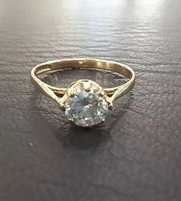 Fully Hallmarked 9ct Yellow Gold Cubic Zirconia Solitaire Ring Size I • £65