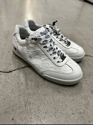 White Von Dutch Sneakers Size 4 New With Tag But No Box In Perfect Condition • $20