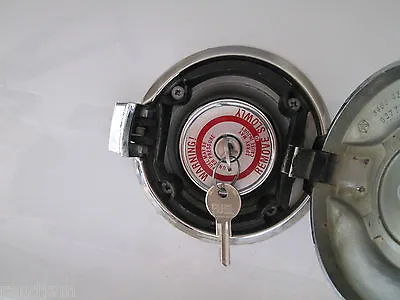 1970-71 DODGE Challenger New NOS LOCKING GAS CAP FUEL CAP MOPAR 70 71 70 RT TA  • $109.99