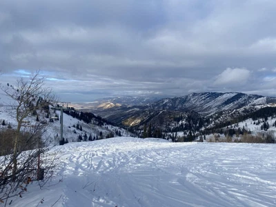 $300 • Buy Lodging December 2022 Holidays At The Wolf Creek Village I Resort In Eden, Utah