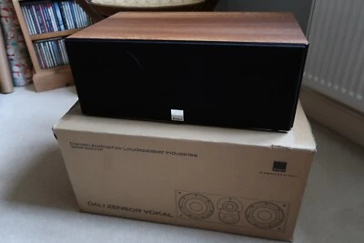 £33 • Buy Dali Zensor Vokal Centre Speaker In Light Walnut - NEW