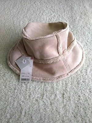 Uniqlo Women's Mouton Style Hat - Khaki Beige - Size S/M 56 Cm - 100% Polyester • $15.99