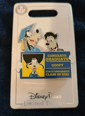 $18.99 • Buy Disney Graduation Day 2021 Congrats Goofy And Max Pin LE 4000 New In Hand