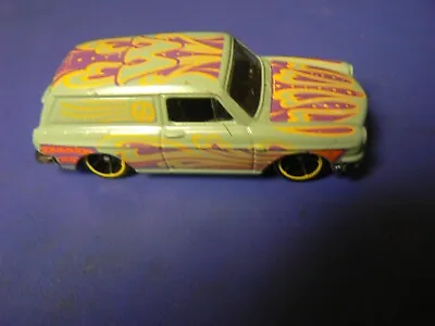 Hot Wheels Custom '69 Volkswagen Squareback Die Cast 2015 2009 • $7.99