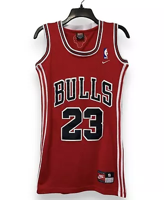 Nike Team Sports Red #23 Michael Jordan Chicago Bulls Jersey Size SMALL • $34.99