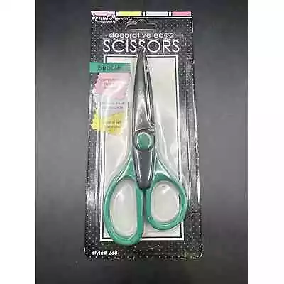 Decorative Edge Scissors Green Handle Bubbles Pattern New Scrapbooking Crafts • $8.49