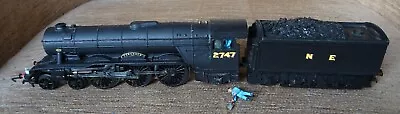 Tri-ang Hornby LNER A3 Pacific 4-6-2 Reliveried Renamed 2747 Coronach Black • £20