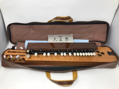 $225 • Buy Yamaha Taishogoto TH-10 Japanese Electric Harp W/Case Tested