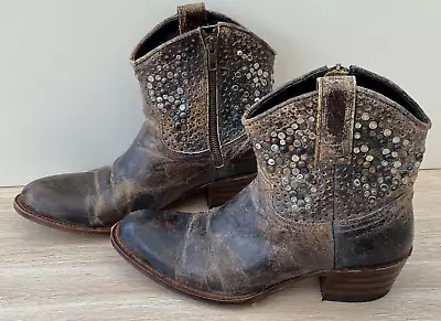 R. SOLES Designed Judy Rothchild Women's DISTRESSED 8  Ankle Cowboy Boots EUR 38 • £65