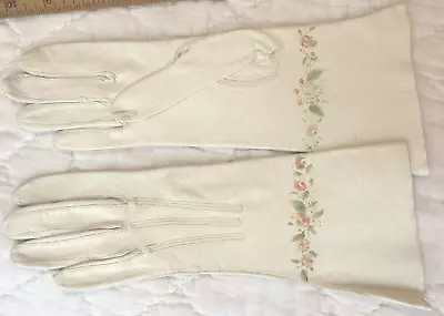 Vintage  Floral Vine Print Ivory Kid Leather Evening/Opera Gloves Unworn • $18.95