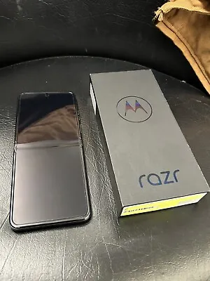 Motorola Razr 2023 128GB 13.0 Sage Green XT2323-2 Clean • $295