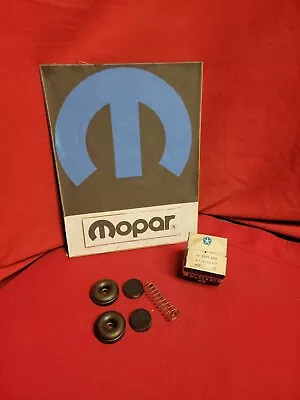 NOS MOPAR 68-70 10 -11  Drum Wheel Cylinder Repair Kit 3549803 • $19.95